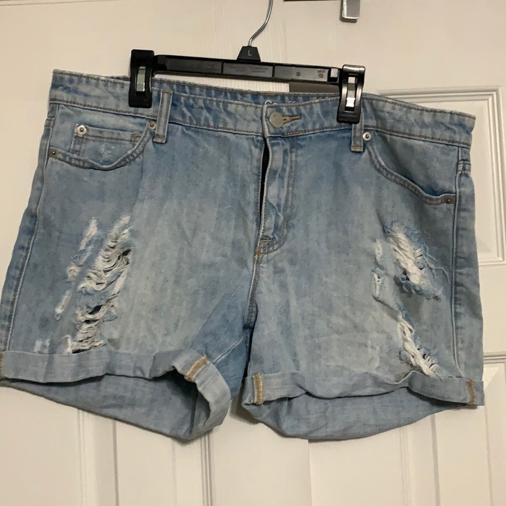 Gap jean shorts